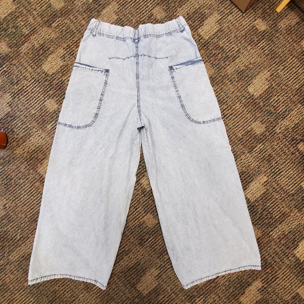 We The Free Shibuya Pull-On Wide-Leg Jeans size S - Picture 8 of 9